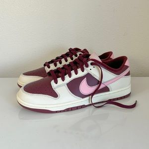 Nike Dunk Low PRM "Valentine's day"